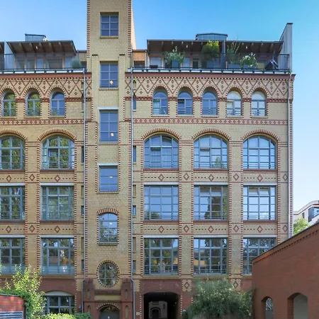 アパート The Melchior, Luxury Industry Loft In Mitte, Group & Family Friendly, 2 Bath Rooms, Big Dining Table, Ideal For 4 - 6 Guests